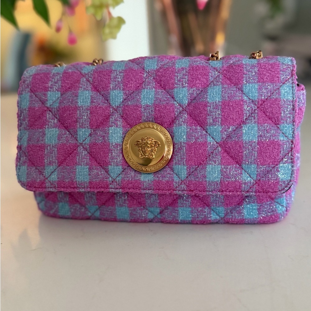 Versace La Medusa Gold Logo Medallion Boucle Tweed Quilted Flap Shoulder Bag NWT - Picture 4 of 16